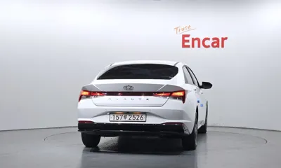 Hyundai Avante 2023, 38078 км, за 36490.74 USD