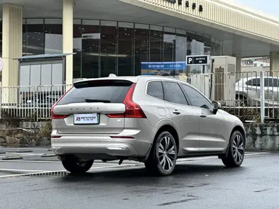 Volvo XC60 PHEV 2024, 40000 км, за 23280.12 USD
