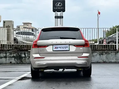 Volvo XC60 PHEV 2024, 40000 км, за 23280.12 USD