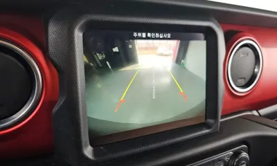 Jeep Wrangler 2019, 32784 км, за 27684.17 USD - фото 17