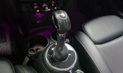 MINI Cooper 2015, 104885 км, за 3938.56 USD - фото 9