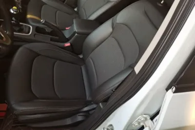 Chevrolet Cavalier 2019, 68600 км, за 5630 USD - фото 17