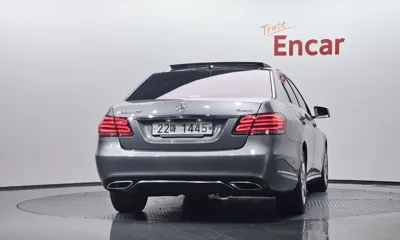 Mercedes-Benz E-Class 2014, 117865 км, за 6840.39 USD