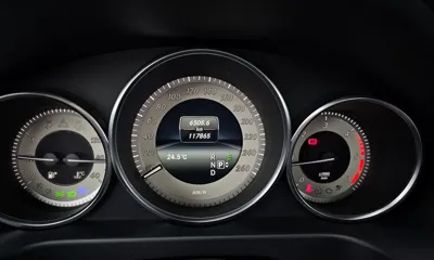 Mercedes-Benz E-Class 2014, 117865 км, за 6840.39 USD - фото 8
