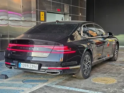 Genesis G90 2026, 3000 км, за 60946.15 USD