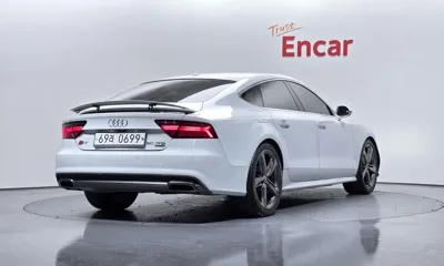 Audi A7 2016, 126852 км, за 10042.95 USD