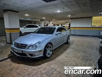 Mercedes-Benz CLS-Class 2009, 123000 км, за 13128.53 USD