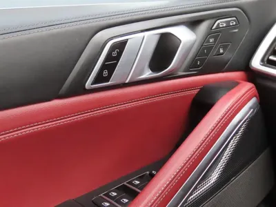 BMW X6 2021, 70848 км, за 38110.77 USD - фото 15