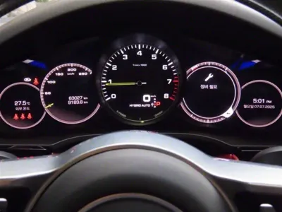 Porsche Cayenne 2021, 51867 км, за 61756.46 USD