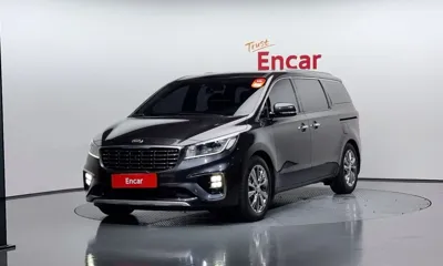 Kia Canival · 2019 год