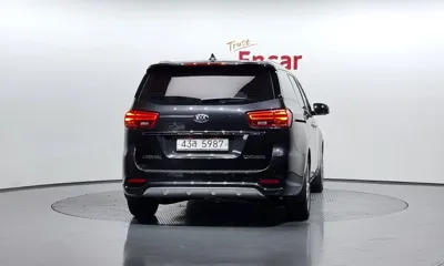 Kia Canival 2019, 51513 км, за 13005.78 USD