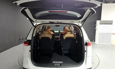 Kia Canival 2023, 58780 км, за 19815 USD - фото 20