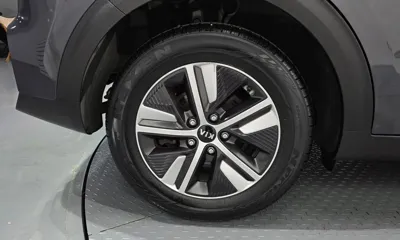 Kia Niro 2020, 132613 км, за 9446.26 USD