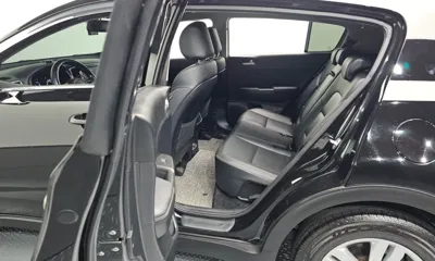 Kia Sportage 2018, 191839 км, за 5382.7 USD - фото 12