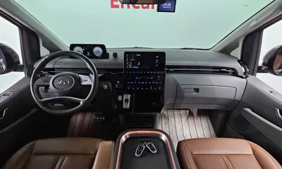 Hyundai Staria 2022, 72099 км, за 17545.34 USD - фото 7