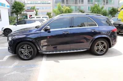 Mercedes-Benz GLE-Class 2020, 63000 км, за 34453.61 USD - фото 3