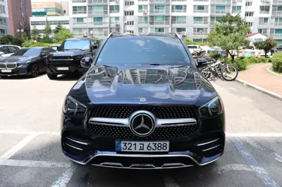 Mercedes-Benz GLE-Class 2020, 63000 км, за 34453.61 USD - фото 8