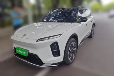 Nio ES6 · 2025 год