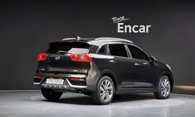 Kia Niro 2017, 98664 км, за 8264.41 USD