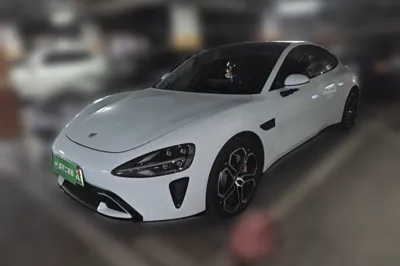 Xiaomi Auto SU7 · 2024 год