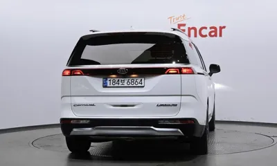 Kia Canival 2021, 74477 км, за 19028.74 USD