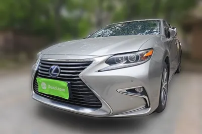 Lexus ES · 2015 год