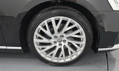 Audi A8 2020, 111561 км, за 34968.3 USD - фото 21