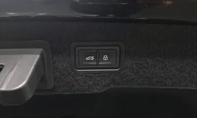Audi A8 2020, 111561 км, за 34968.3 USD - фото 35