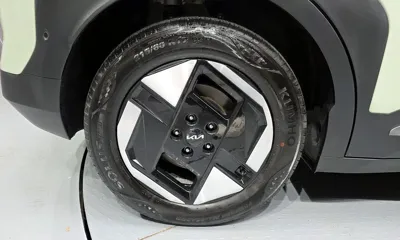 Kia EV3 2025, 27882 км, за 24442.56 USD