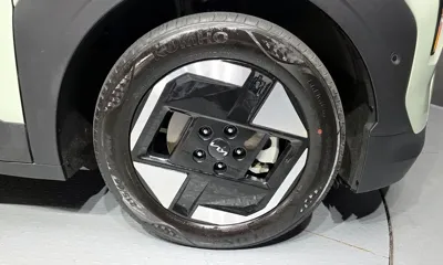 Kia EV3 2025, 27882 км, за 24331.87 USD - фото 21