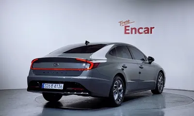 Hyundai Sonata 2022, 55628 км, за 12019.76 USD