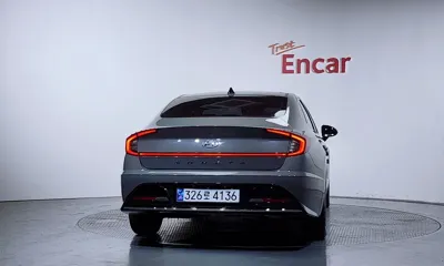 Hyundai Sonata 2022, 55628 км, за 12019.76 USD