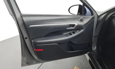 Hyundai Sonata 2022, 55628 км, за 12019.76 USD - фото 24