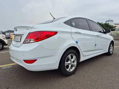 Hyundai Accent 2015, 140288 км, за 2841.1 USD