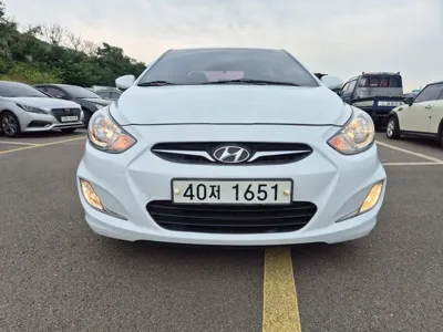 Hyundai Accent 2015, 140288 км, за 2841.1 USD
