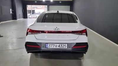 Hyundai Avante 2024, 14986 км, за 13653.67 USD