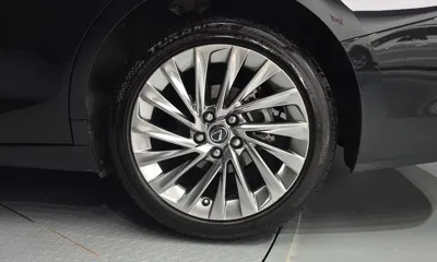 Lexus ES 2023, 14713 км, за 33471.18 USD - фото 21