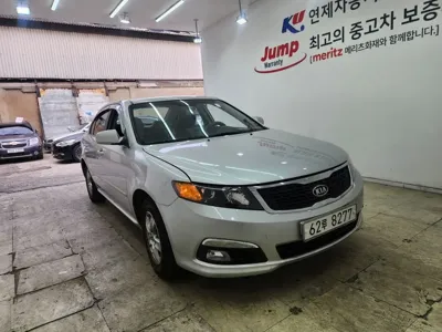 Kia Lotze 2010, 115700 км, за 1943.7 USD