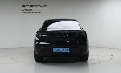 Porsche Macan 2025, 6510 км, за 71550.48 USD