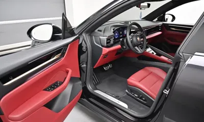 Porsche Macan 2025, 6510 км, за 71550.48 USD - фото 11