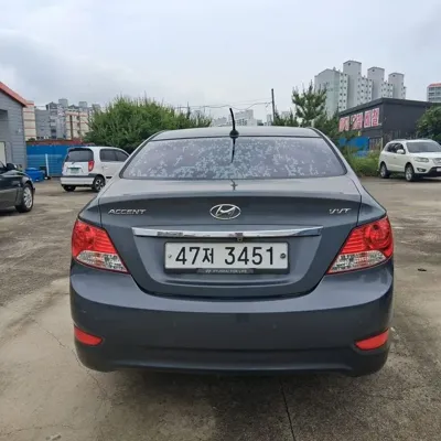 Hyundai Accent 2013, 172969 км, за 1947.88 USD