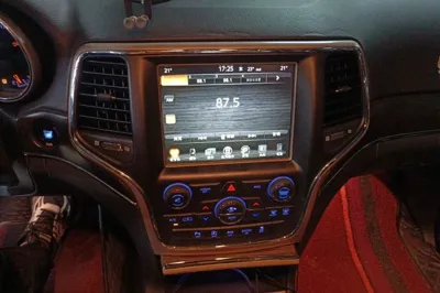 Jeep Grand Cherokee 2017, 103700 км, за 15246 USD - фото 11