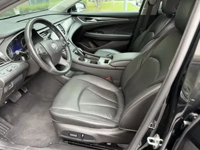 Buick LaCrosse 2022, 47000 км, за 13389.97 USD
