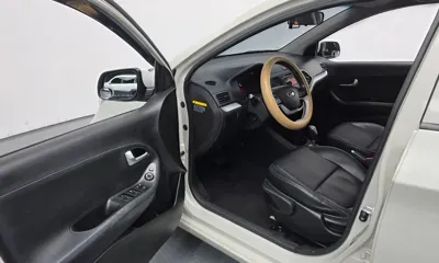 Kia Morning 2015, 60513 км, за 2907.28 USD - фото 11