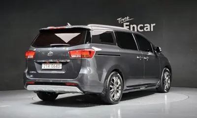 Kia Canival 2017, 71604 км, за 9042.42 USD