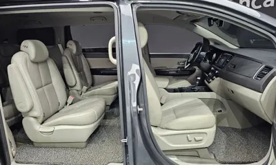 Kia Canival 2017, 71604 км, за 9042.42 USD - фото 12