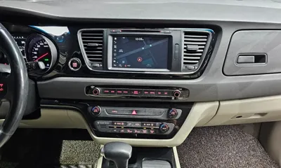 Kia Canival 2017, 71604 км, за 9042.42 USD - фото 13