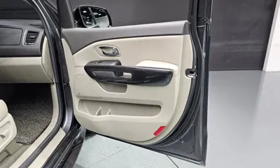 Kia Canival 2017, 71604 км, за 9042.42 USD - фото 24