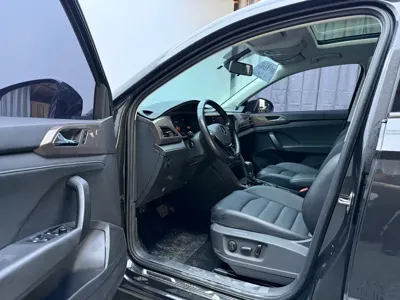 Volkswagen Tharu 2022, 17000 км, за 22041.95 USD - фото 9