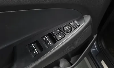 Hyundai Tucson 2019, 30211 км, за 13355.06 USD - фото 31